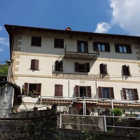 Delzanno Hotel Varallo Ngoại thất bức ảnh