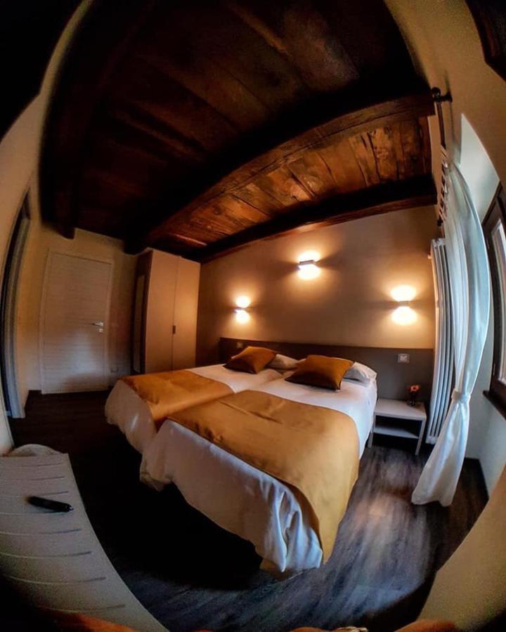 Delzanno Hotel Varallo Ngoại thất bức ảnh